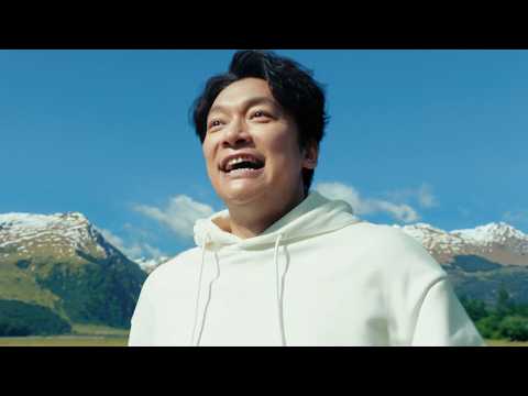 香取慎吾が大自然を駆け巡る！驚きのモーニングルーティンを明かす場面も？　『サントリー天然水きりっと果実』新TV-CM